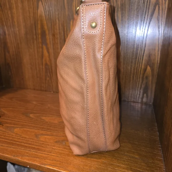 Carlos by Carlos Santana Tan Slouchy Shoulder Bag - Picture 5 of 10